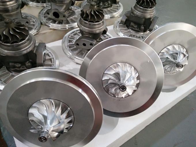 Holset HX30W 3592315ターボChra CUMMINSのディーゼル機関のための3596584 4031585